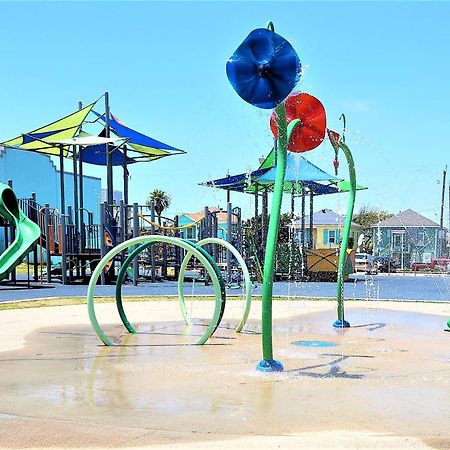 Casaazul-2605A-Couples Retreat By Beach & Pleasure Pier 1 Block Away- 2Bed 2Bath- 7 Minutes To Cruise Terminal Galveston Luaran gambar