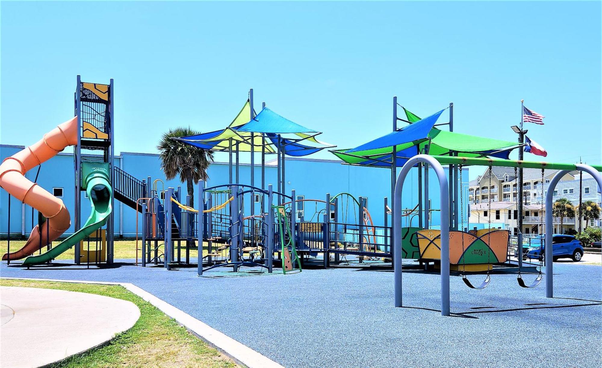 Casaazul-2605A-Couples Retreat By Beach & Pleasure Pier 1 Block Away- 2Bed 2Bath- 7 Minutes To Cruise Terminal Galveston Luaran gambar